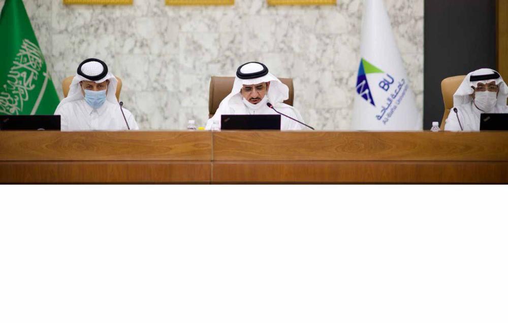 معالي رئيس الجامعة يرأس الجلسة العاشرة لمجلس الجامعة للعام الجامعي الحالي
