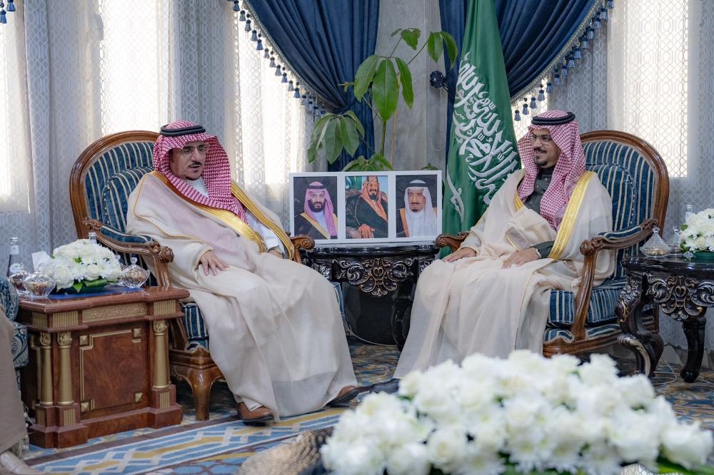 أمين منطقة الباحة يستقبل معالي رئيس جامعة الباحة